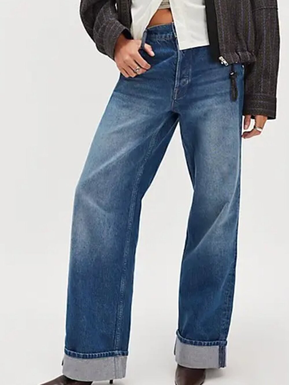 Mother SNACKS! The Smoothie Skimp Cuff Jeans